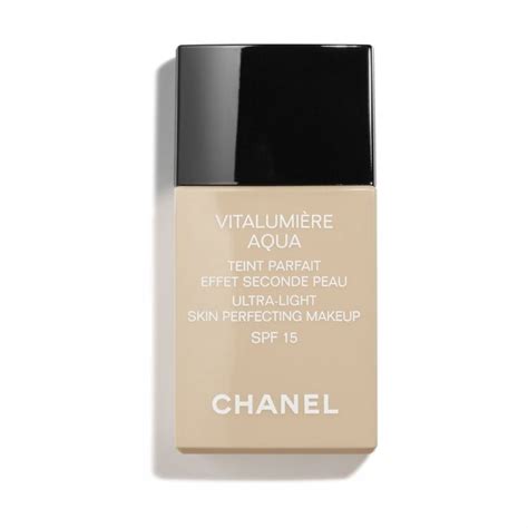 chanel vitalumiere aqua 70 beige